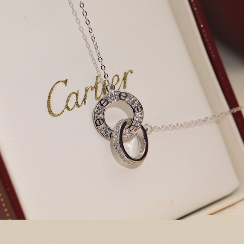 Ca*t*er necklaces